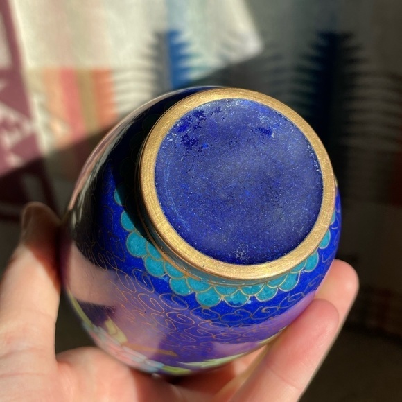 VTG Mid Century Chinese 6" Tall Filagree Enamel Cloisonné Vases Set of 2 Blue - Picture 13 of 14